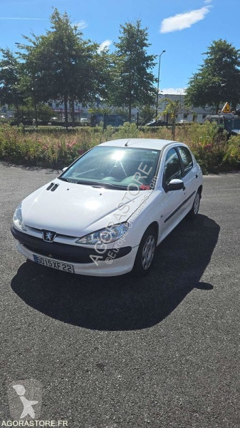 Peugeot206