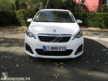 Samochód miejski Peugeot