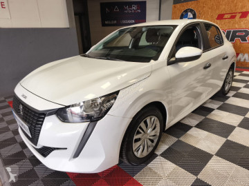 PeugeotE-208