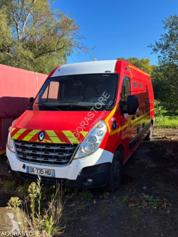 Renault van