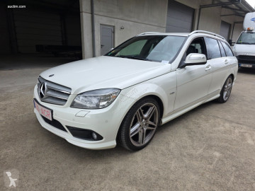 Bil herrgårdsvagn Mercedes