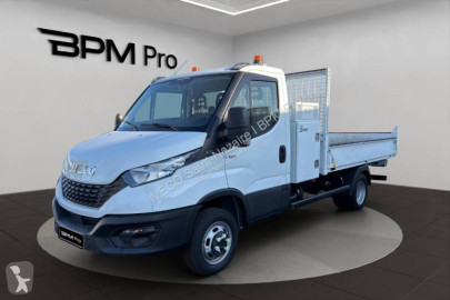 Nyttobil med flak standard Iveco