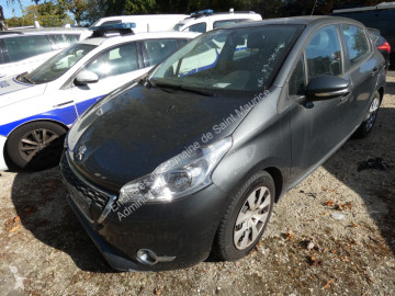PeugeotE-208