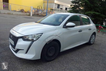 PeugeotE-208