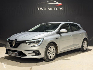 Coche berlina Renault