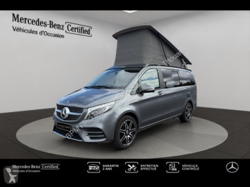 Samochód Mercedes