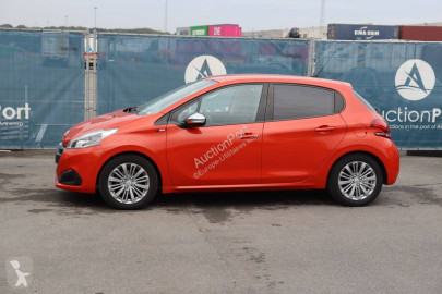 Peugeot208