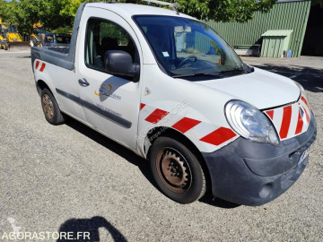 Renault van