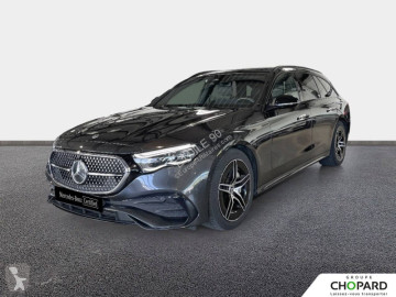 Familiar Mercedes