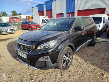 Peugeot5008