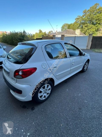 Peugeot206+