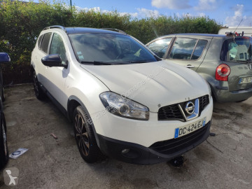 Coche Nissan