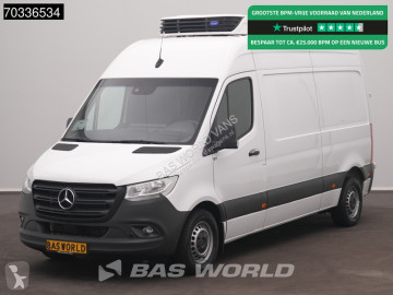 Dostawcza chłodnia Mercedes