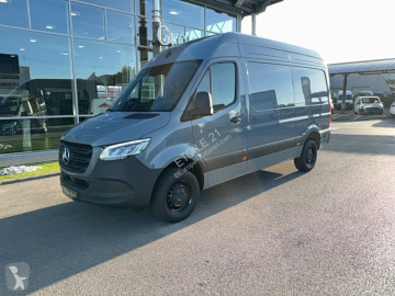 Furgon Mercedes