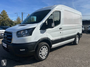 Fourgon long Ford