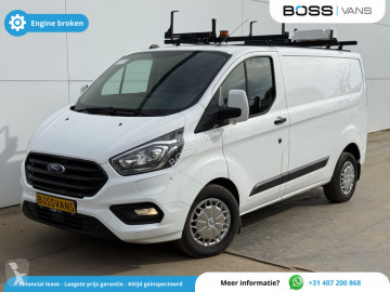 Furgon dostawczy Ford