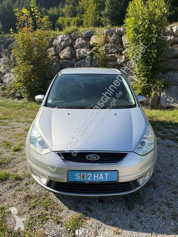 Caja cerrada Ford