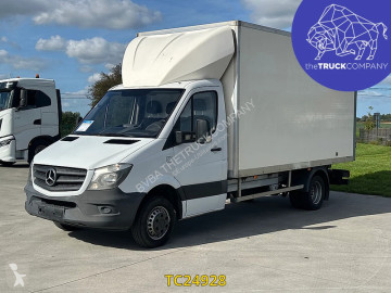 Fourgon Mercedes