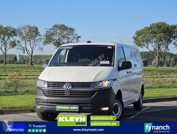VolkswagenTransporter