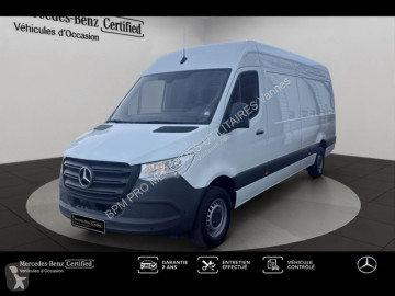 Fourgon Mercedes