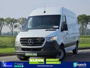 Mercedes Sprinter 317 L2H2 RWD Automaat Airco Mbux Camera Cruise Control Apple Carplay Parkeersensoren 3 Zits Euro6 170 PK!
