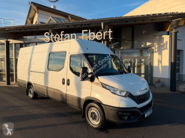 Voiture Iveco