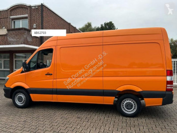 Fourgon utilitaire Mercedes
