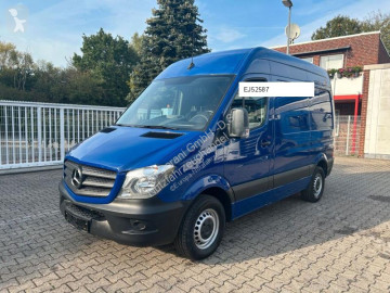 Fourgon Mercedes
