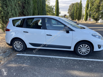 Voiture Renault