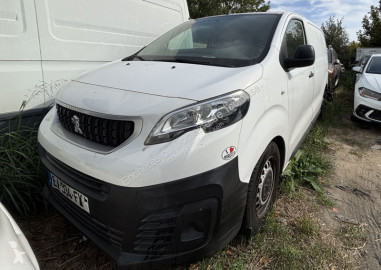 Fourgon moyen Peugeot