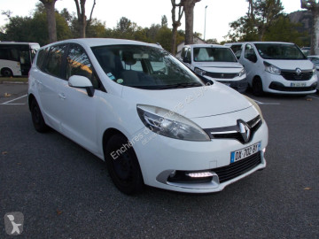 Voiture Renault