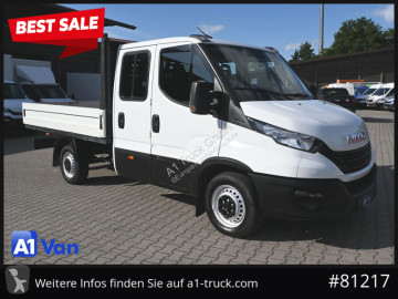 Utilitaire plateau Iveco