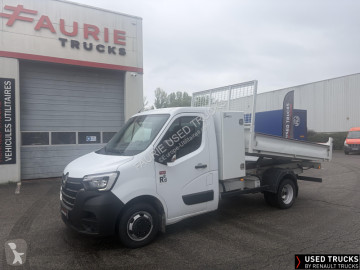 Utilitaire benne Renault