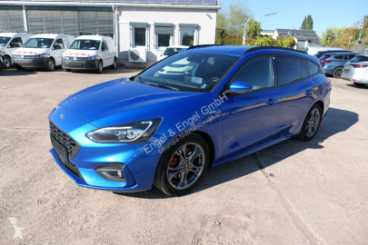 Voiture Ford