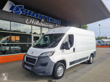Fourgon Peugeot