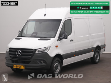Fourgon Mercedes