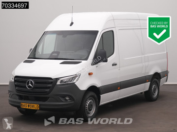 Fourgon Mercedes