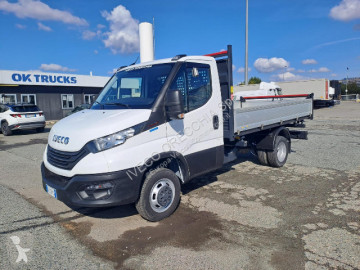 Tri-benne Iveco