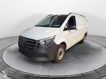 Fourgon Mercedes