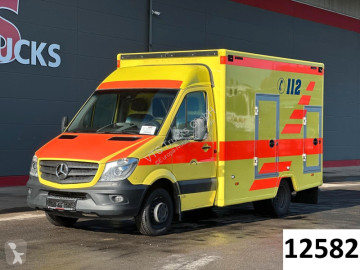 Ambulance Mercedes