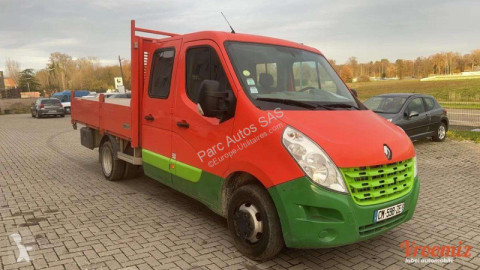 Utilitaire plateau ridelles Renault