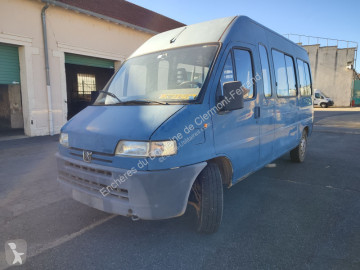 Fourgon Peugeot