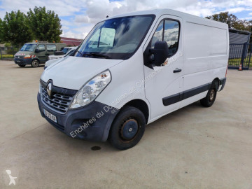 Fourgon moyen Renault