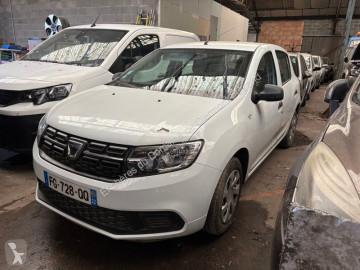 Voiture Dacia