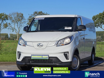 Fourgon Maxus