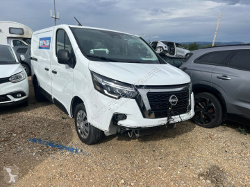 Fourgon Nissan