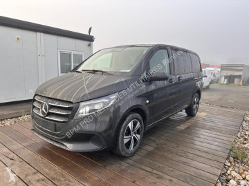 Fourgon Mercedes
