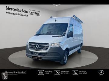 Fourgon Mercedes
