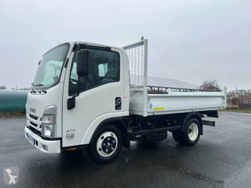 Isuzu