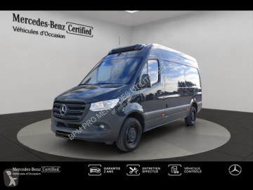 Fourgon Mercedes